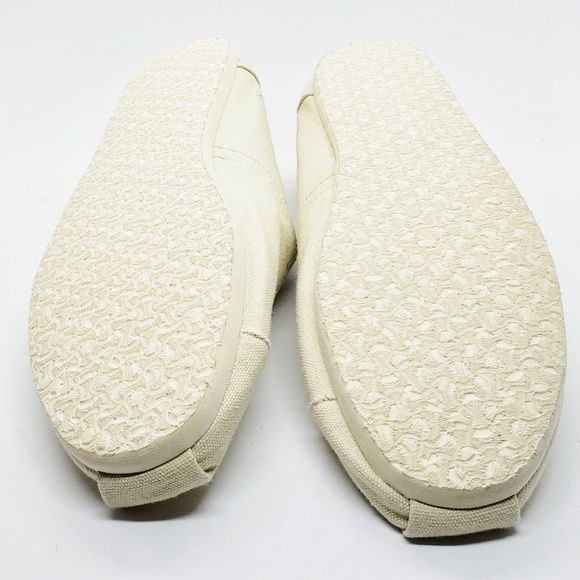 TOMS Men's Cream Canvas Slip On Shoes White - Picture 2 of 4